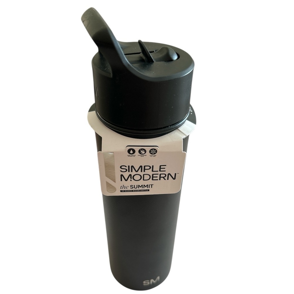 Simple Modern Black Water Bottle BRAND NEW